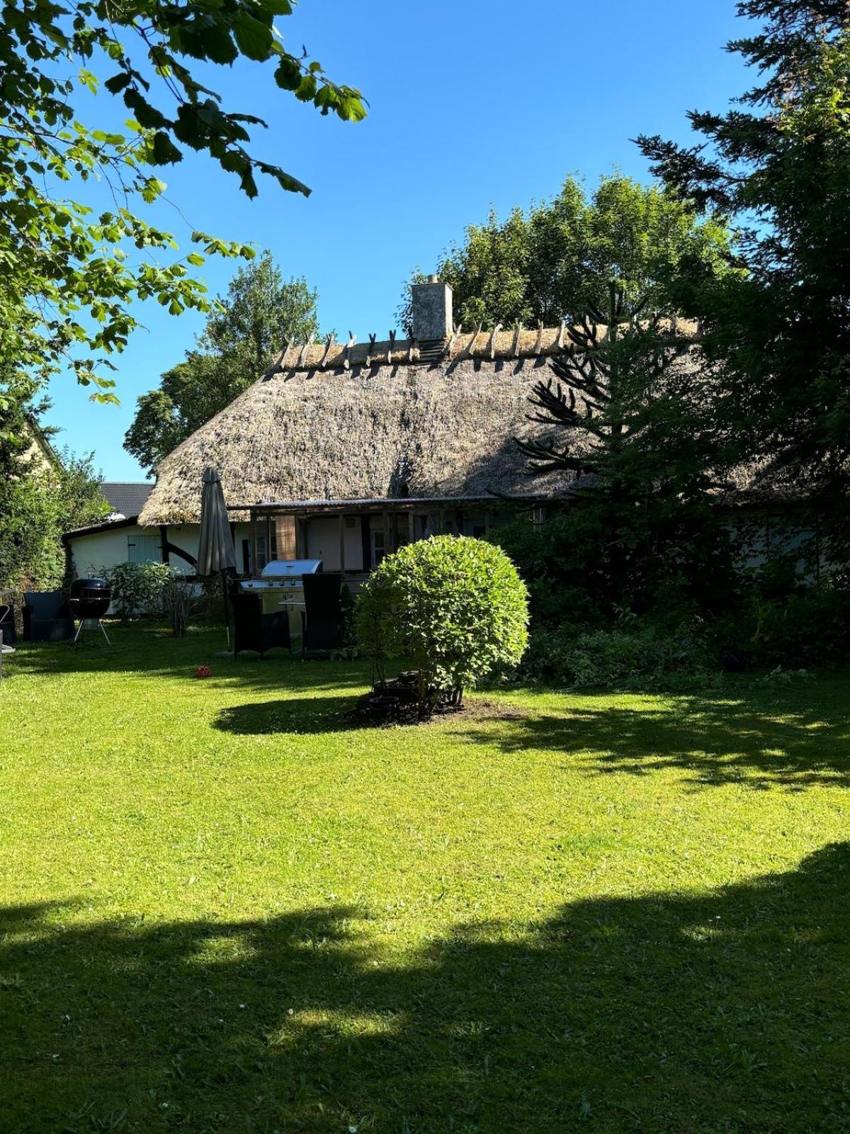 Troldehuset Villa โบเอนเซ ภายนอก รูปภาพ