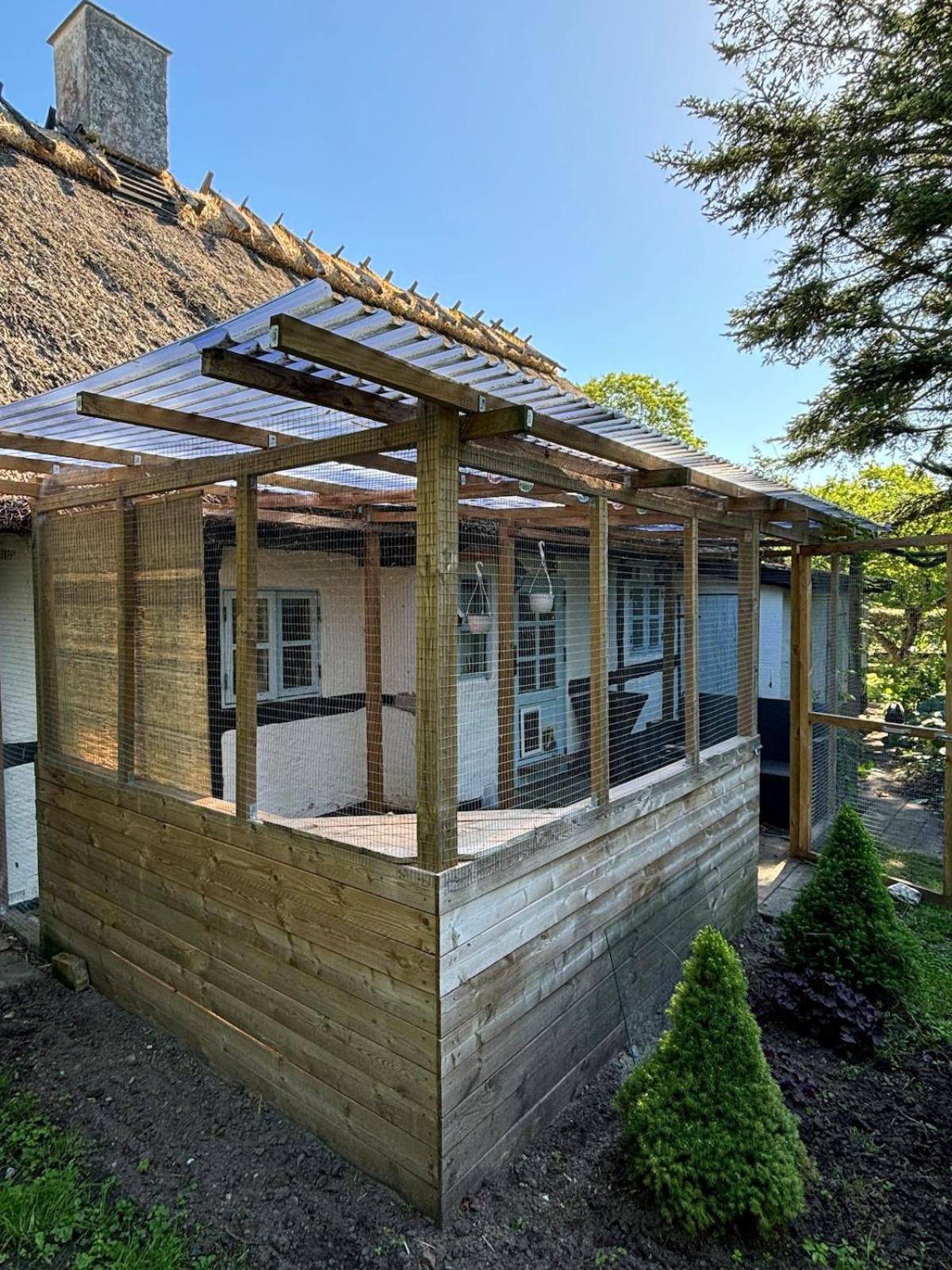 Troldehuset Villa โบเอนเซ ภายนอก รูปภาพ